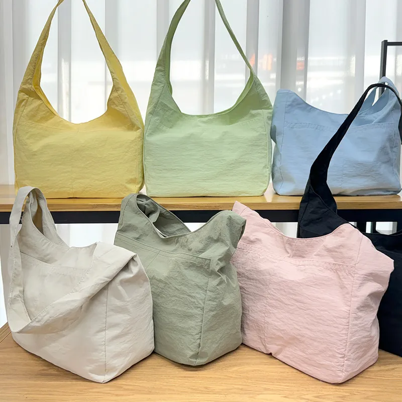 나일론 숄더백