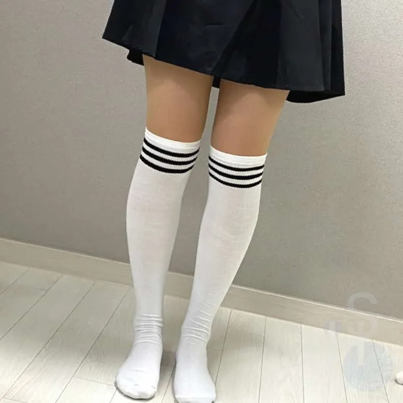 허벅지양말 흰색 오버니삭스 니하이삭스 무릎삭스